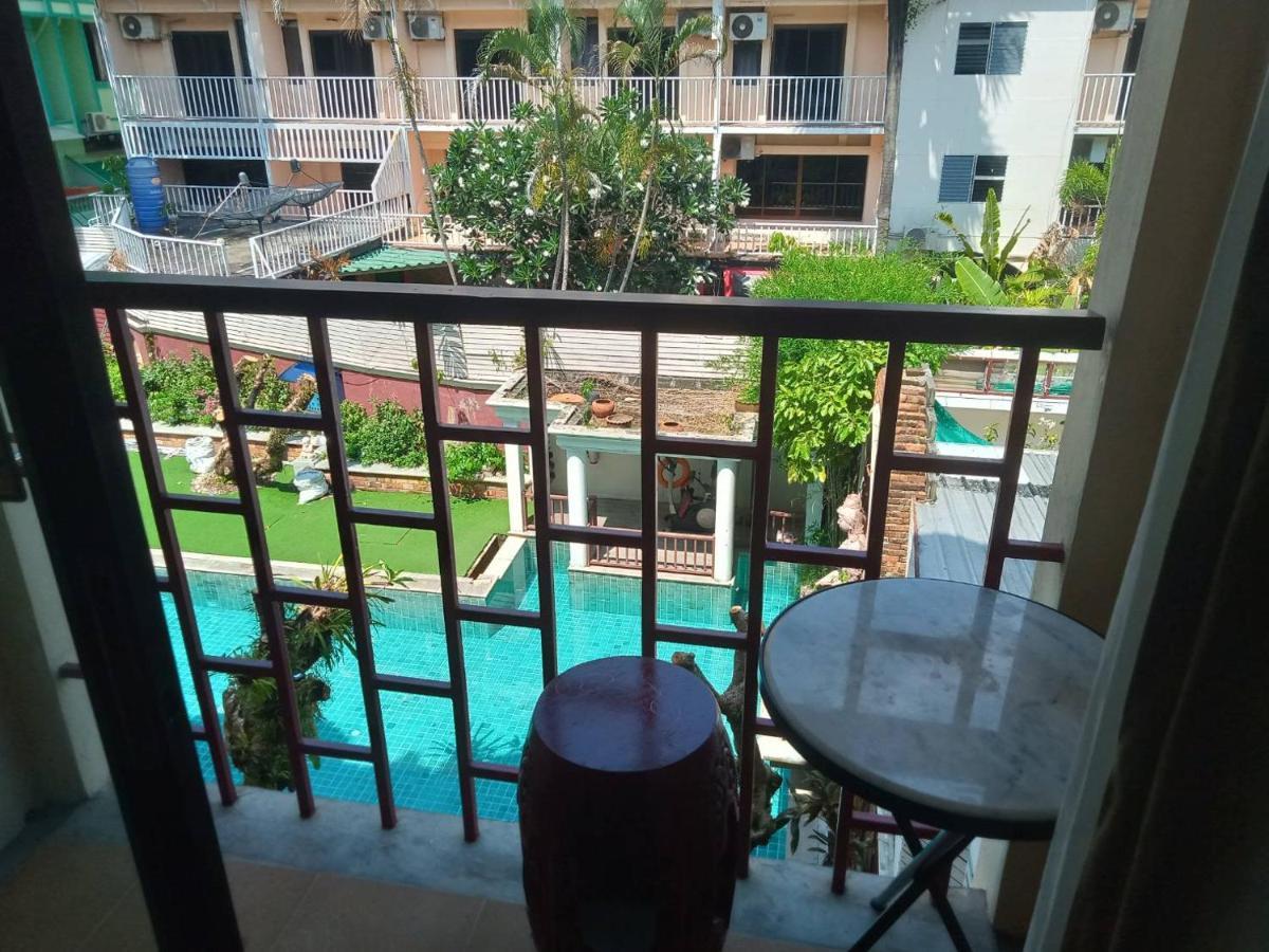 The Top Patong Resort Eksteriør billede